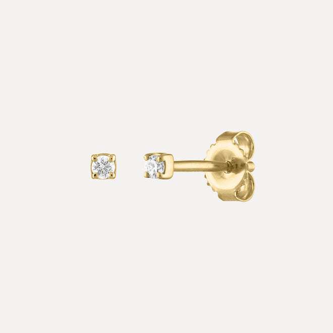 Classic Diamond Studs